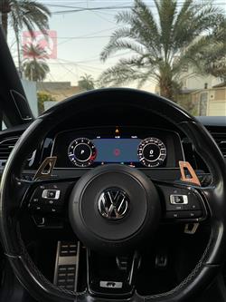 فولكسفاغن جولف R